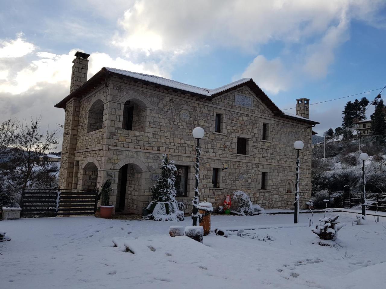 Petra&Elato Art Hotel Valtesiniko Exterior foto